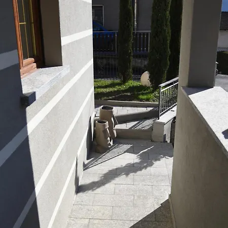 Fuga Dalla Citta App Fieno Apartment *