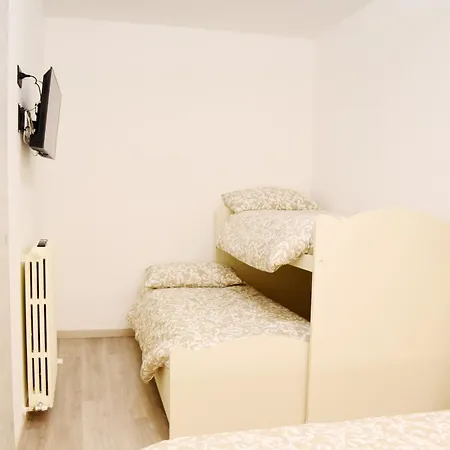 Fuga Dalla Citta App Fieno Apartment *